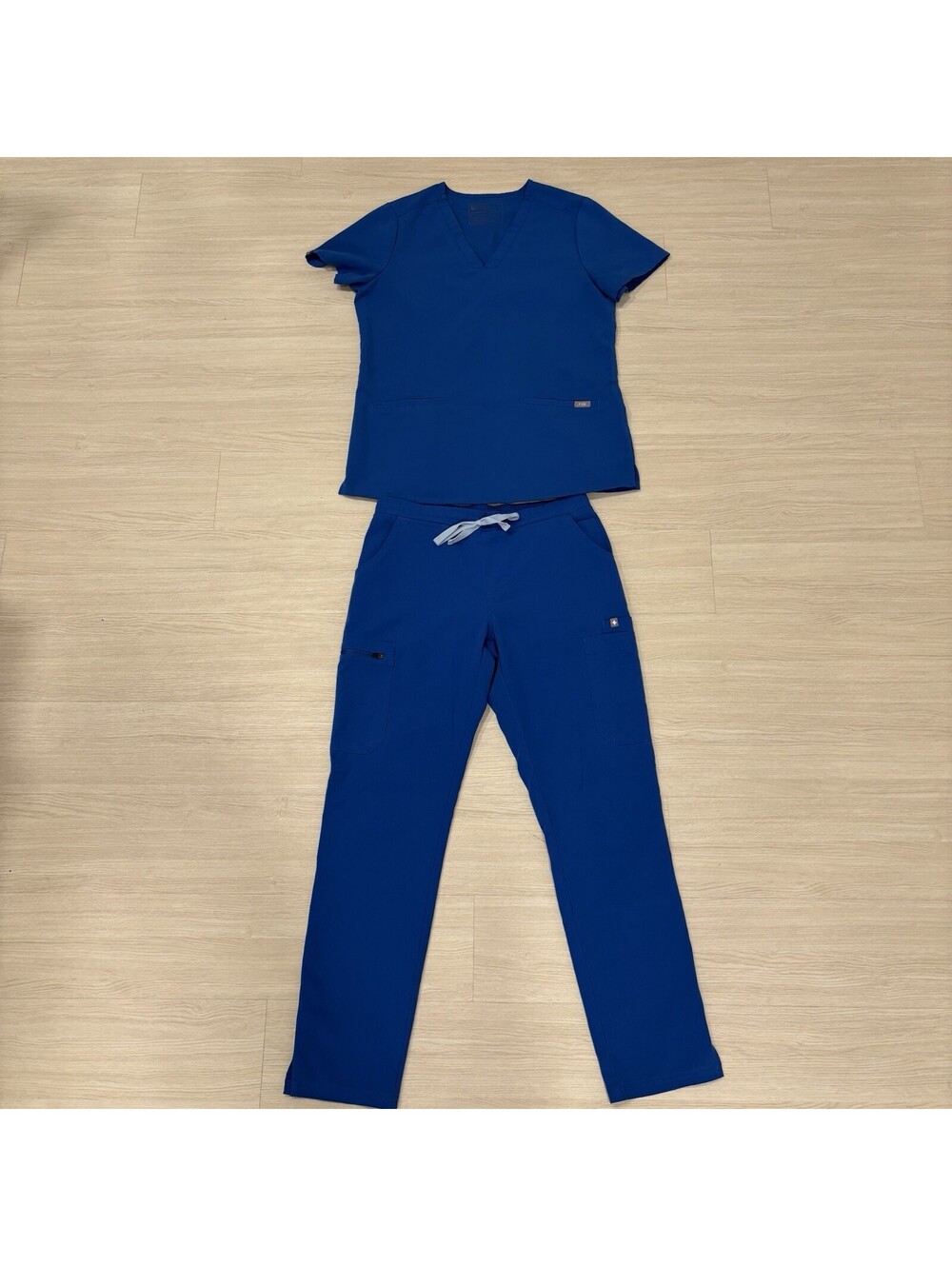 FIGS Royal Blue Scrub Set Womens Catarina V-Neck Top Yola High Rise Pants Small